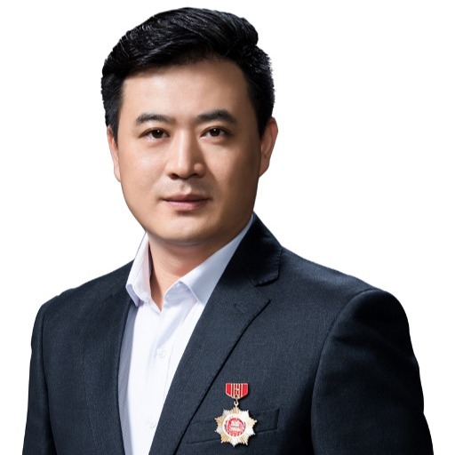 卢刚亮